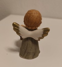 Goebel Figur Nina und Marco Engel bügelt