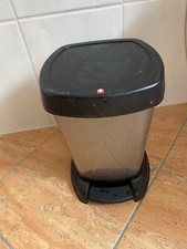 Rotho Paso Mülleimer 6 L für das Bad mit Deckel Kunststoff Kosmetik Abfall Tritt