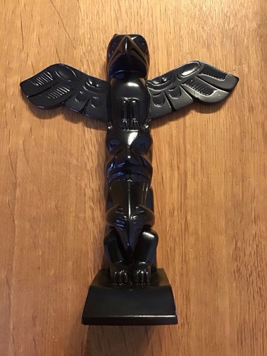 Adler totem aus canada - totem,