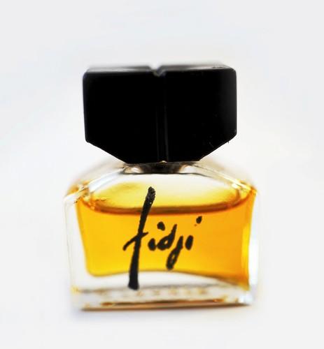 Fidji guy laroche parfum - •,