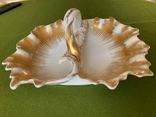 Antike muschelförmige schale - muschelförmige,
