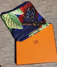 Hermes Tuch/Carre Skarf Schal Kopftuch  Les Perroquets Detail Papageien