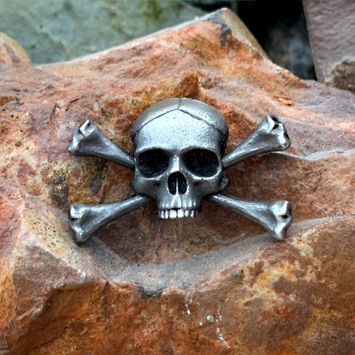 Skull and crossbones - skull,