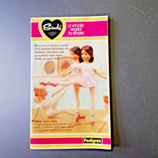  Sindy Puppe "Katalog zeigt