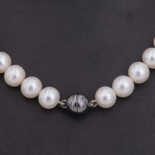 44,5 cm / 10 mm ø - Akoya Perlenkette 'Langer Austria' Silber 925 Magnetverschl.