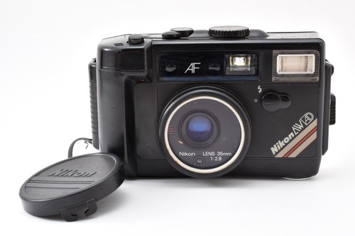 Fast neuwertig nikon l35 aw - [fast,
