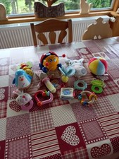 Paket Babyspielzeug