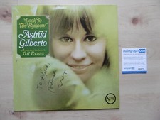 Astrud Gilberto Autogramm signed LP-Cover "Look To The Rainbow" Vinyl ACOA