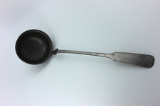 Suppenkelle aus Zinn und Stahl  34 cm Schöpflöffel Geschirr Besteck alt antik