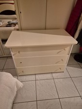 kommode mit schubladen weiß