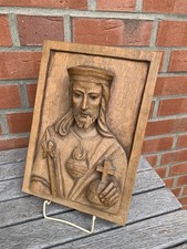 Religiöses Wandbild „Herz Jesu“ – Massivholz Eiche – Handgeschnitzt