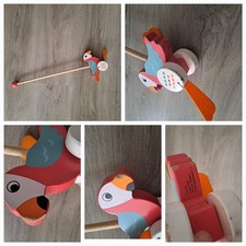 Watschel-Papagei, Holz