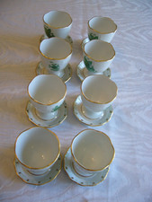 Herend Eierbecher mit Ablage