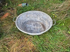 Antike ovale Wanne Zinkwanne  Baby Wanne Gartenverzierung Teichwanne 76x54x30 cm