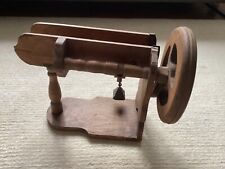 Antiker seltener Tabakschneider / Maschine , Holz mit Drehkurbel, vor 1900