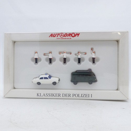 Wiking 99045 autodrom - 1:87,