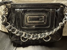 GUESS Damenhandtasche Schwarz