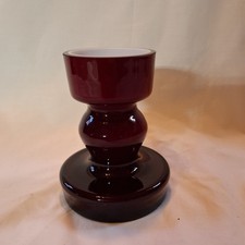 Vintage Kerzenständer Alsterfors Burgunderrot und Weiß Glas von Olaf Strom 12,5 cm hoch