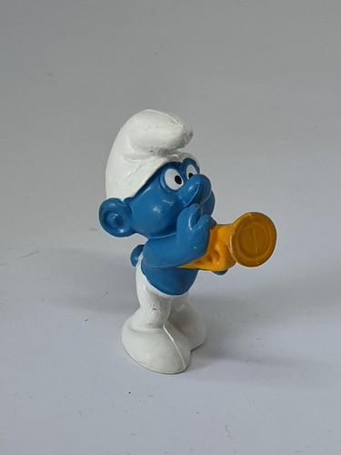 Trompetenschlumpf trompete - trompetenschlumpf,