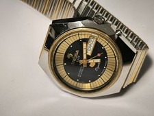 tressa uhr