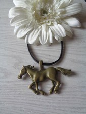 Halskette Lederband Pferdeanhänger bronze