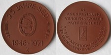GDR porcelain medal VEB Leuna