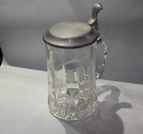 Glaskrug mit zinndeckel - mit,