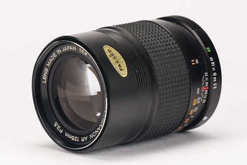 Konica hexanon 135mm - ar,