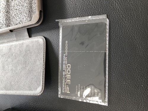 Porsche design p3300 iphone - design,