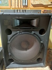 Zwei Lautsprecher Boxen