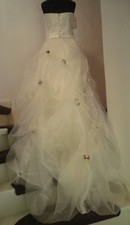 ausgefallenes Brautkleid von