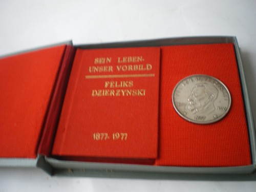 40521 ehrengeschenk buch mfs - ehrengeschenk,
