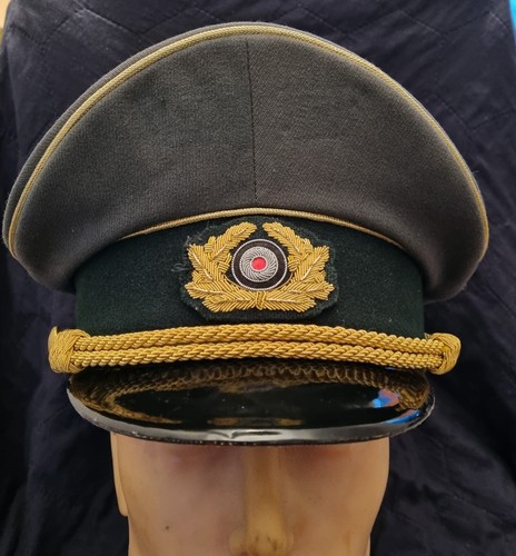 Generals-Schirmmütze