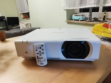 Sony VPL-CX235 XGA Projektor |