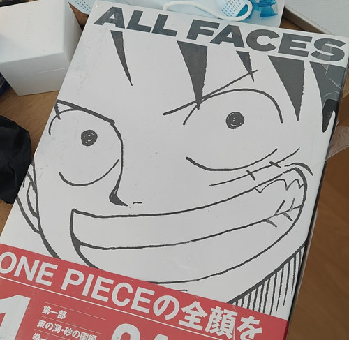 One piece all faces artbook - one,