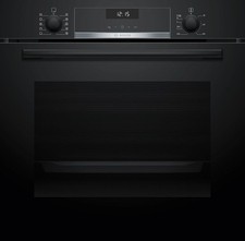 Einbaubackofen Bosch schwarz Teleskopauszug 3D-Heißluft Plus Hydrolyse HBG537EB3