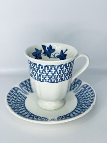 Vintage wedgwood avocado - avocado, &