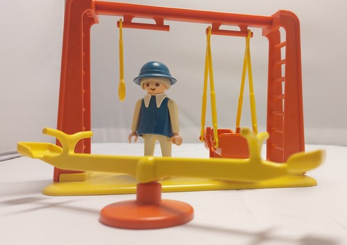 Playmobil spielplatz wippe oma - playmobil,