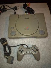 PlayStation 1 / PS1 + Original Controller + Kabel SCPH-1002 