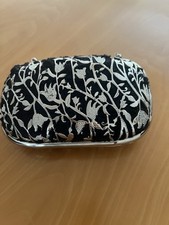 Abendtasche von Nina Ricci in Schwarz und Silber