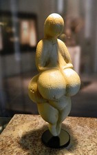 Venus von Lespugue -- ca