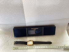 Yves Saint Laurent Collection, Damenarmbanduhr