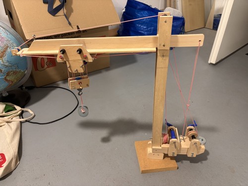 Holzkran spielzeug