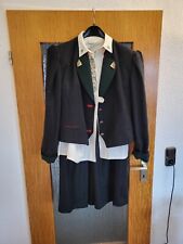 Schönes Trachten-Kostüm