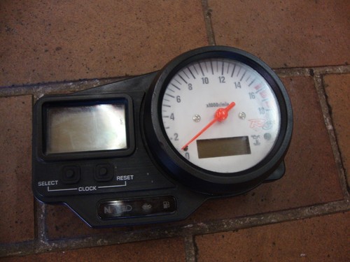 Yzf 600 rj03 tacho 18067 - yzf,