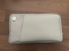 Lufthansa First Class Amenity Kit Kulturbeutel Tasche grau