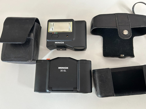 Minox mit blitz und - 35,