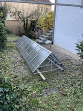 Glasdach mit Metallkonstruktion 