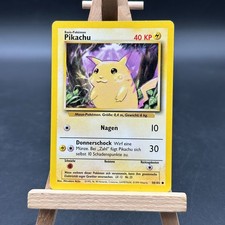 1999 Pokemon Pikachu BASE Set
