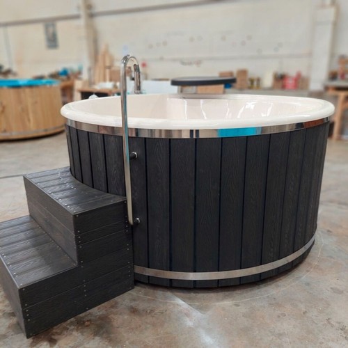 Hot tub - hot, (badefass/badezuber)